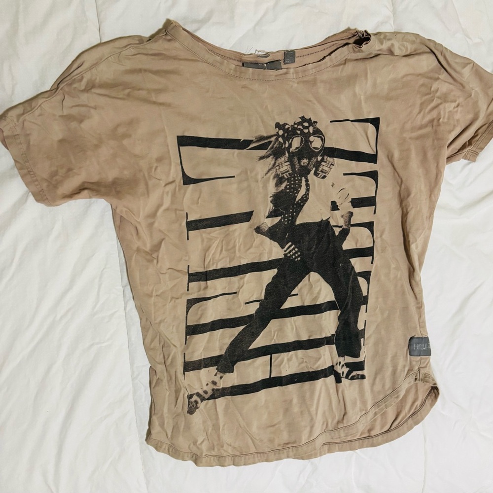 Vintage Tan Graphic T-Shirt with Black Design punk Y2K